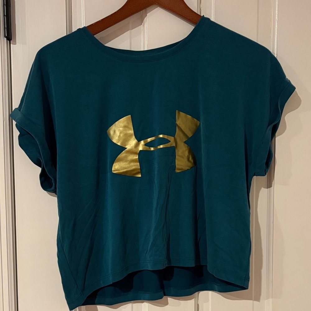 Under Armour Women's Blue and Gold Short Sleeve Tee